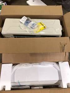 lot 1 image: MRCOOL Advantage Series A-24-HP-230C Ductless Mini-Split Inverter Wall Mount Heat Pump System - 24,000 BTU Customer Returns See Pictures