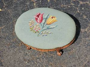 lot 103 image: Antique Needlepoint Footstool