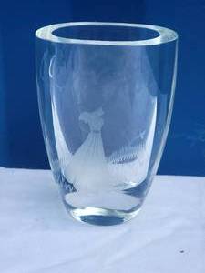 lot 141 image: Dreamy Etched Crystal Vase Pair - Unmarked