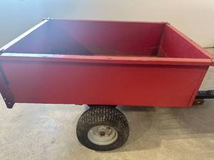 lot 1 image: Husky 17cu ft Dump Trailer 3 x 4