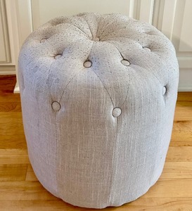 lot 100 image: Pretty Home Decor