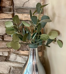 lot 45 image: Pretty Silver Vase with Faux Foliage