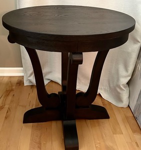 lot 55 image: Wooden End Table  Side Table by Bassett Furniture