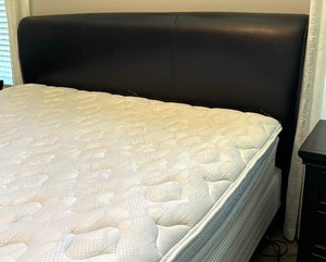 lot 5 image: Stylish King Size Headboard and Bed Frame