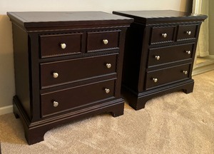lot 12A image: Pair of Vaughan-Bassett Night Stands  Side Tables