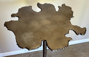 lot 86 image: Stunning Metal Accent Table