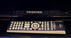 lot 87 image: Toshiba 37 Inch TV with Roku