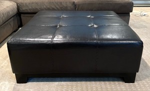 lot 18 image: Outstanding Leather Ottoman