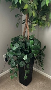lot 152 image: Faux Tree