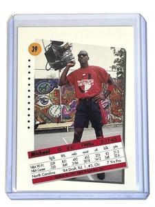 lot 18 image: 1991 Skybox Michael Jordan #39 Basketball Card (NM-MT) - Shipping Available