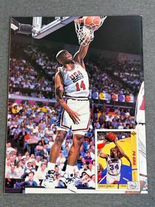 lot 53 image: October 1992 Issue #27 Beckett Basketball Magazine Featuring Shaquille ONeal and Charles Barkley - Shipping Available