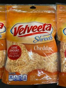 F - Lot of 3 Velveeta Shreds Cheddar Flavor 8 oz