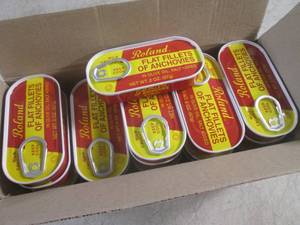 (B-1) Box of 25 Cans Flat Fillets o...