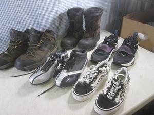 (EW4) Assorted ShoesBoots...