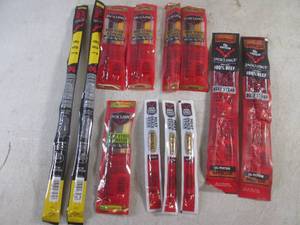 (EC2) 12 Assorted Jack Links Snack ...