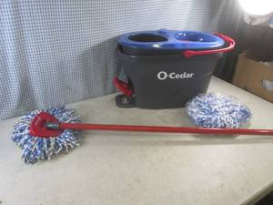(BSB) O-Cedar Mop Bucket and Mop wi...