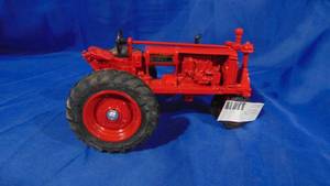 lot 22 image: Farmall F-20 116 Scale Tractor by Ertl