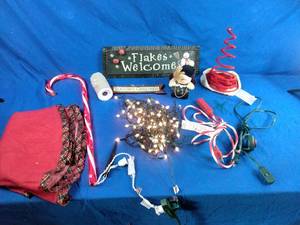 Christmas Decor Lot