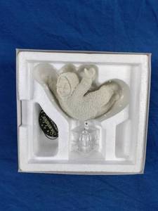 Dept. 56 Retired 1999 Snowbabies JUMPING FOR JOY #69036