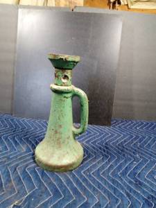 lot 50 image: Vintage bottle jack