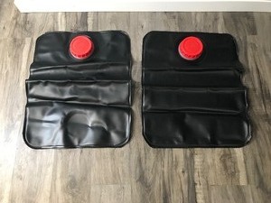 lot 220 image: 2 - Heavy Duty Plastic Camping Bladders for Holding Water