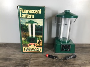 lot 232 image: Great land Outdoors Fluorescent Lantern