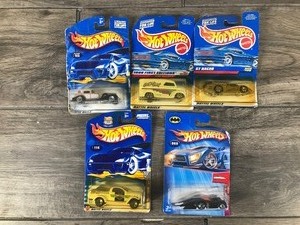 lot 238 image: 5 - Collectible Hot Wheels Cars in Original Packages