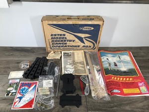 lot 247 image: Vintage Estes Big Foot Model Rocket Launch Control System