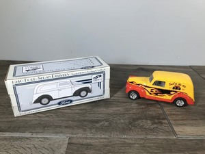 lot 291 image: 1996 Liberty Classics 1940 Ford Sedan Delivery  - Back to the 50s Minnesota street Rod association - 125 scale die cast coin bank #6074