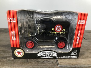 lot 298 image: 1999 Gear Box Toy 1912 Ford Delivery Car Texaco - 124 scale die cast coin bank
