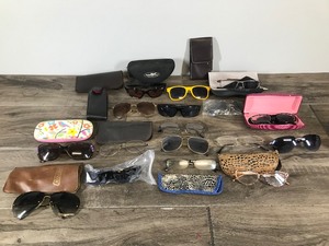 lot 309 image: Lot of Glasses  Sunglasses