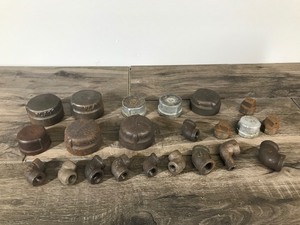 lot 353 image: Metal Caps - Plugs & Fittings