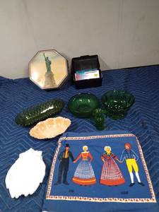 lot 90 image: Moreland glass, green glass, tin and recipe box