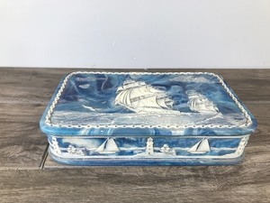 lot 384 image: Jewelry Box with Sail Ships on it