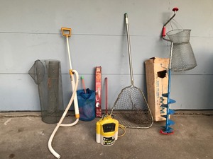 lot 396 image: Lot of Fishing Items & More