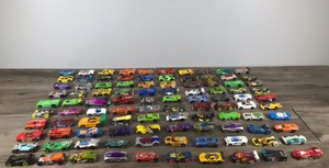 lot 407 image: Lot of Die Cast Cars