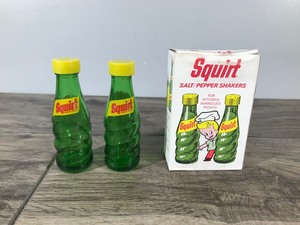lot 408 image: Collectible 1974 Squirt Salt & Pepper Shakers in Original Box
