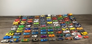 lot 409 image: Lot of Die Cast Cars