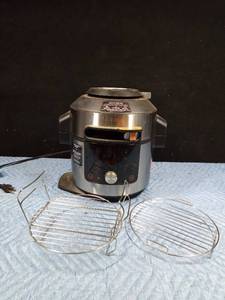 lot 541 image: Ninja pressure cooker