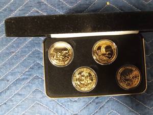 lot 464 image: 1997-1998 Grand casino Wildlife series IV cooin set