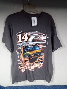 lot 139 image: New Nascar tony Stewart #14 T-shirt