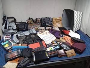 lot 111 image: Tote of purses, billfolds and bags and more