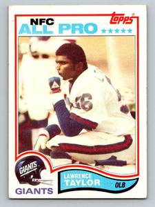 lot 9B image: Lawrence Taylor RC 1982 Topps #424 Rookie Vintage Football Card