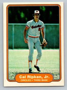 lot 26D image: Cal Ripken RC 1982 Fleer #176 Rookie Vintage Baseball Card