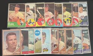 lot 60A image: Minnesota Twins 1961-1965 Topps 18 Card Vintage Baseball Lot