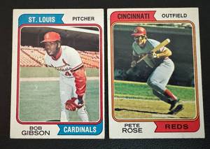 lot 77A image: Pete Rose and Bob Gibson 1974 Topps 2 Vintage Baseball Card Lot