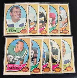 lot 90A image: 1970 Topps Football 10 Card Vintage Lot