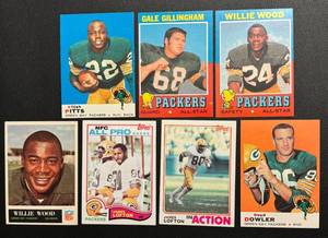 lot 51B image: Green Bay Packers Vintage Lot of 7 - Willie Wood, James Lofton, Gale Gillinggam, Elijah Pitts, Boyd Dowler Football Cards