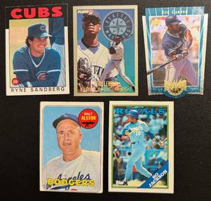 lot 52B image: Baseball Stars Lot of 5 - Ken Griffey Jr., Ryne Sandberg, Bo Jackson, Walt Alston, Joe Carter - Baseball Cards