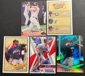lot 108 image: Joe Mauer 5 Card Lot - Minnesota Twins Baseball